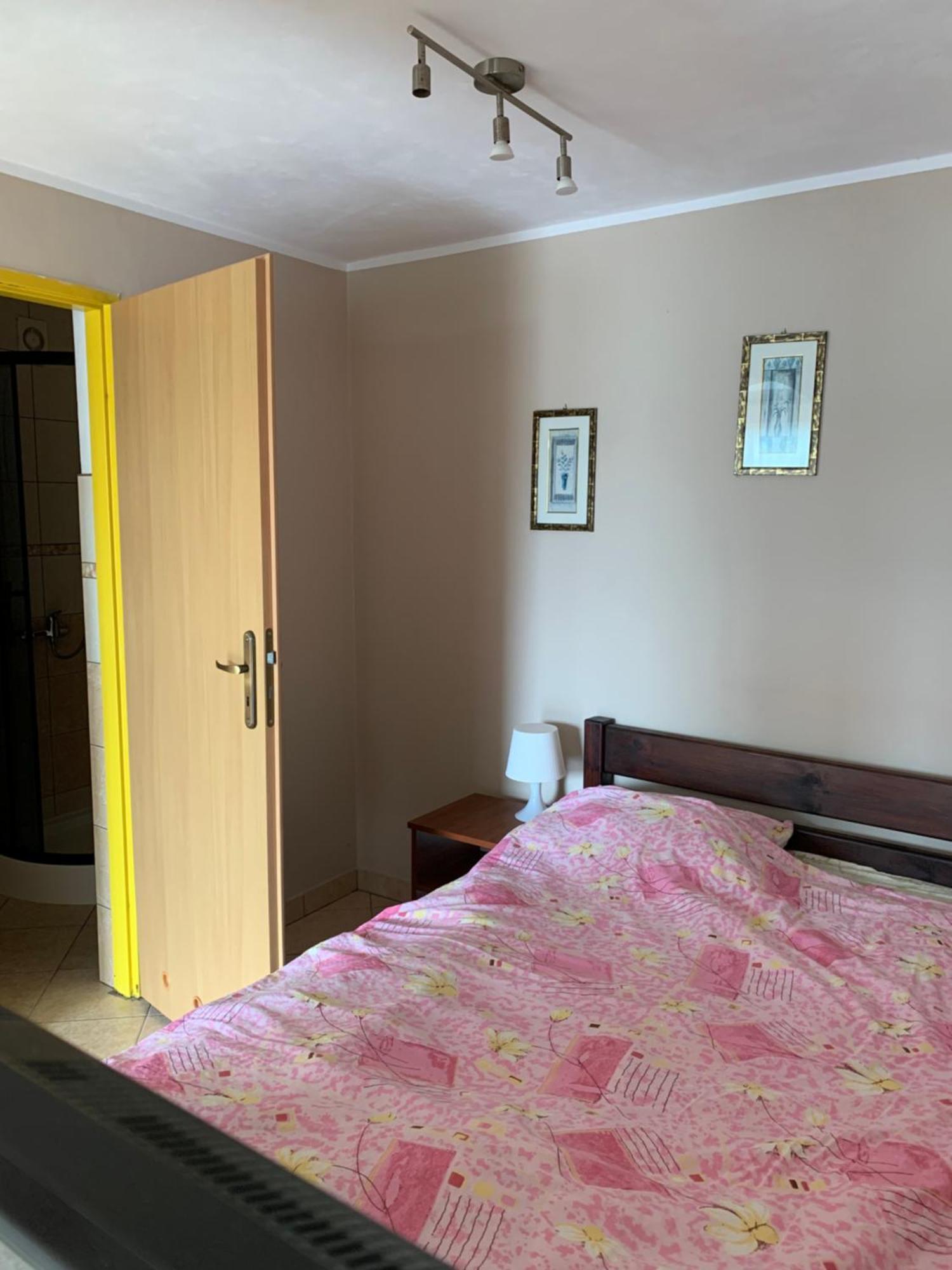 Apartamenty I Pokoje Z Widokiem Na Jezioro Wielewskie Екстериор снимка